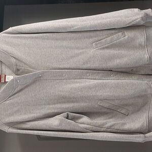 Gray sweat shirt sz mef